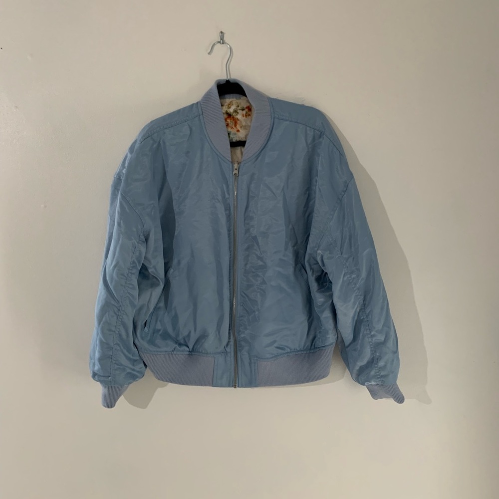 🎉FLASH SALE🎉 Urban outfitter Reversible Velvet Floral Bomber Jacket - Picture 10 of 11